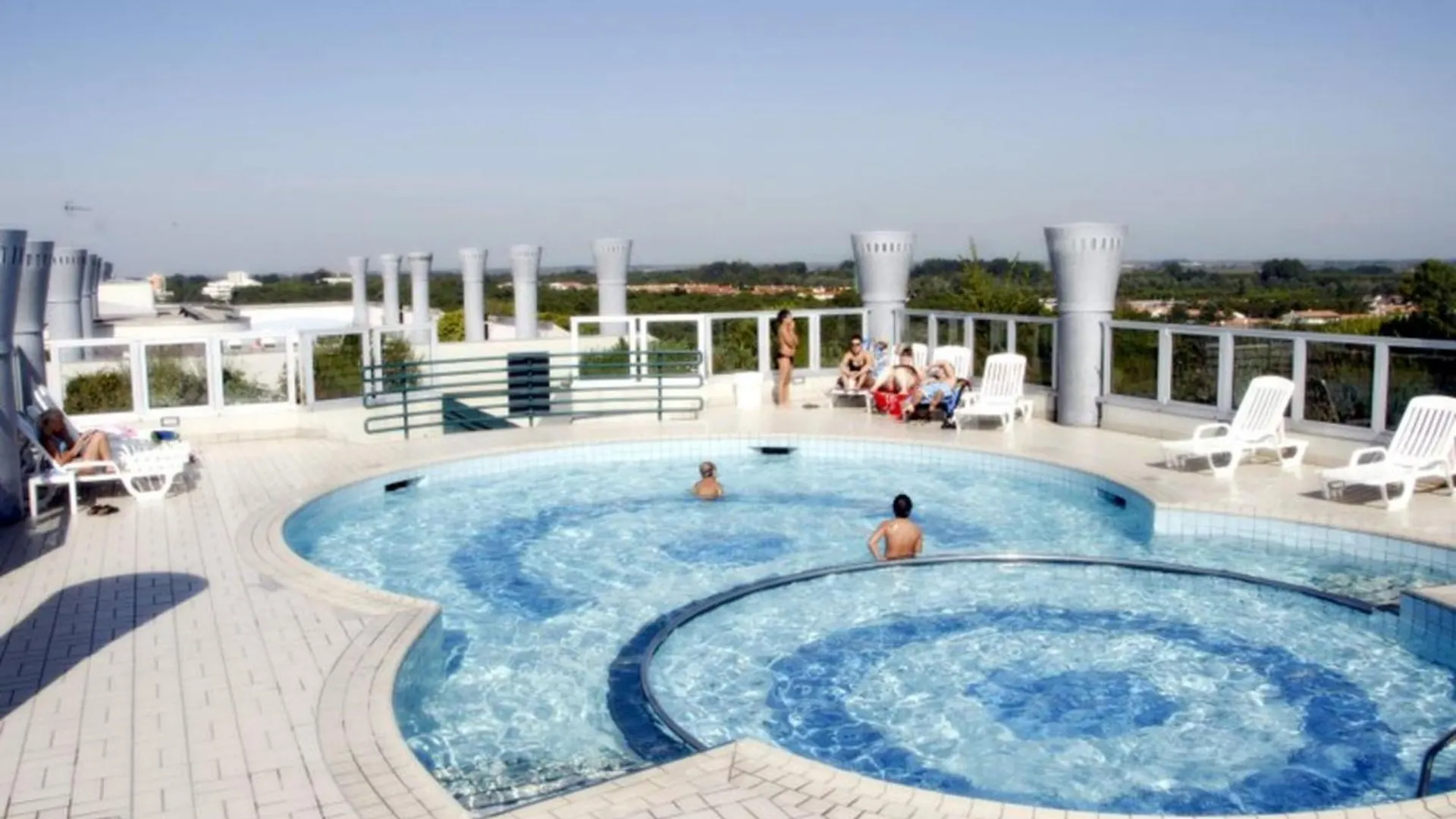 Charming Flat With Shared Pool - Beahost Apartman Bibione Olaszország