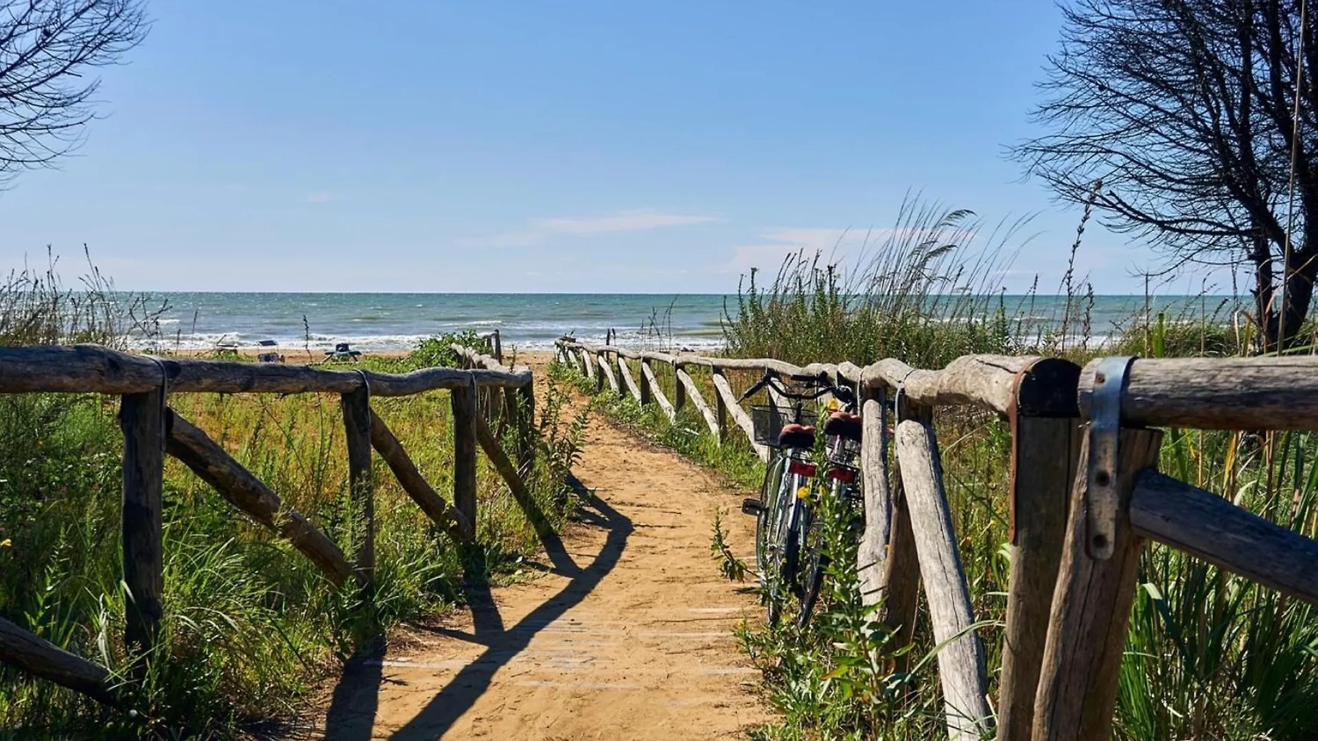 Charming Flat With Shared Pool - Beahost Apartman Bibione Olaszország